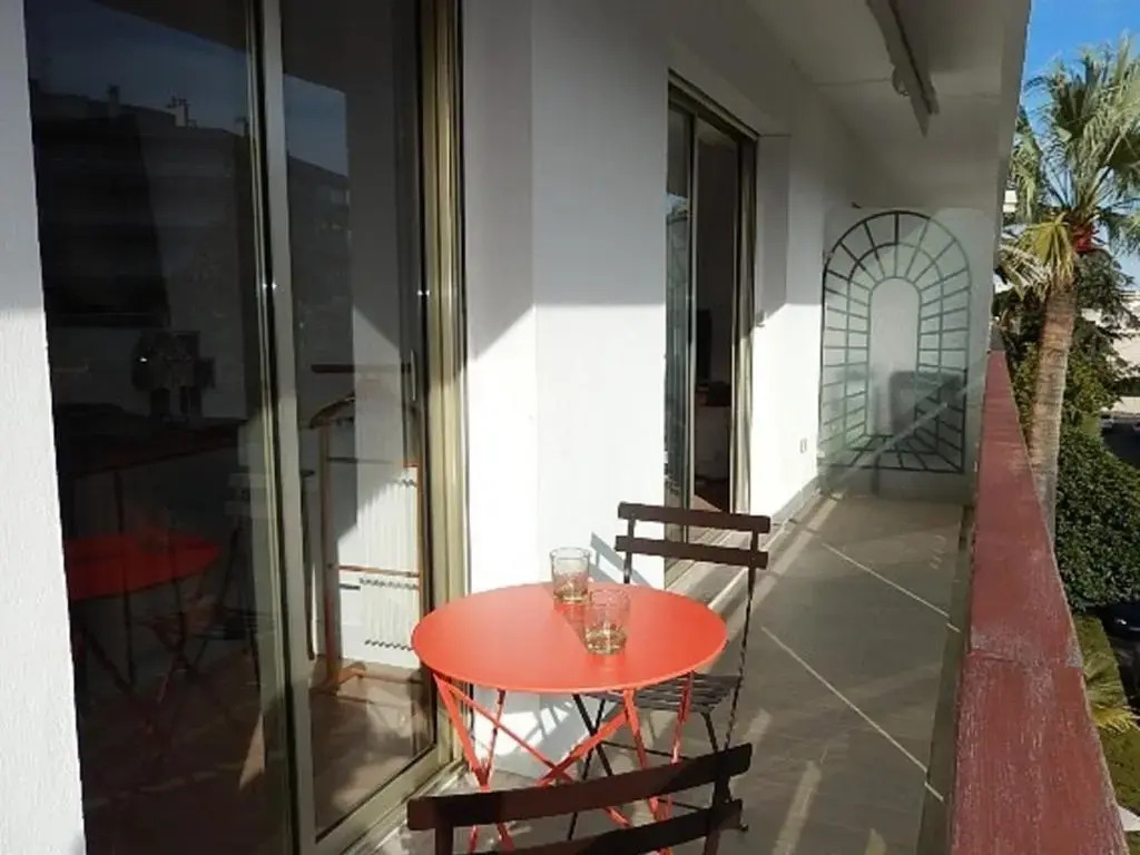 Appartement Antibes, 2 pièces, 4 personnes - FR-1-252-30