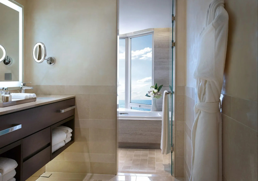 Paradise Hotel Busan