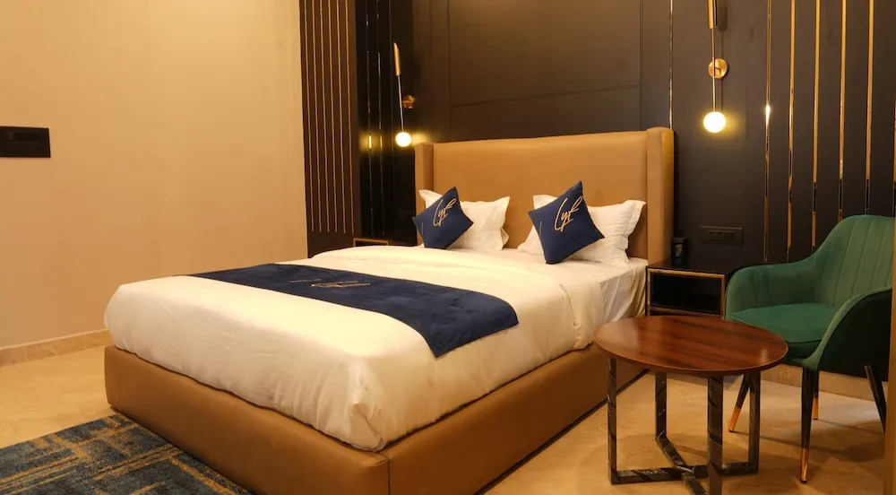 Aquila Grand Suites