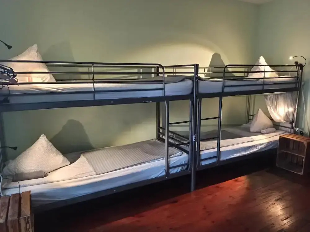 WILLA RETRO Hostel & Rooms