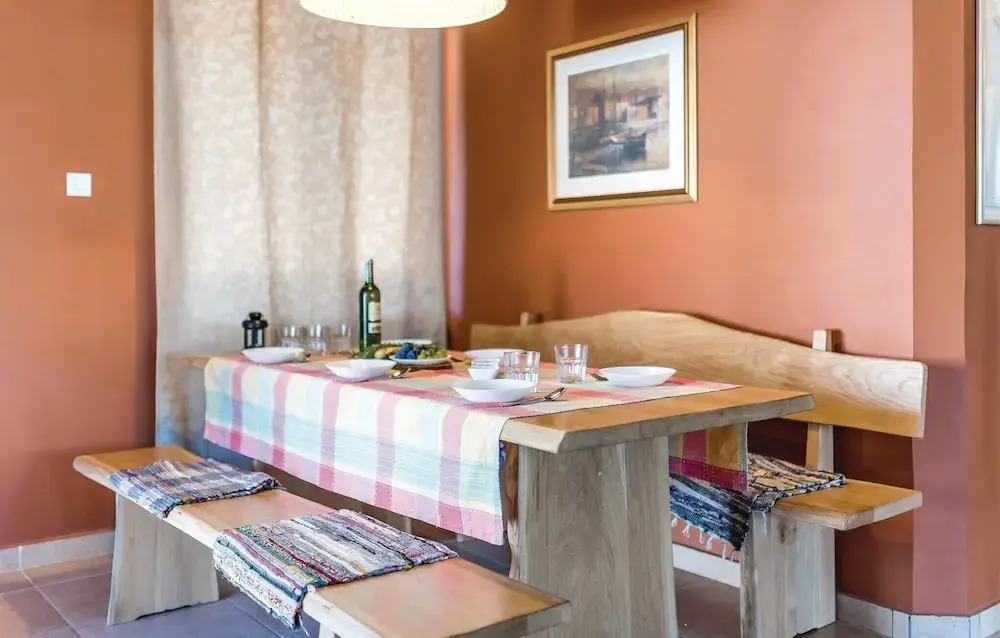 Stunning Home in Sibenik With Wifi and 5 Bedrooms