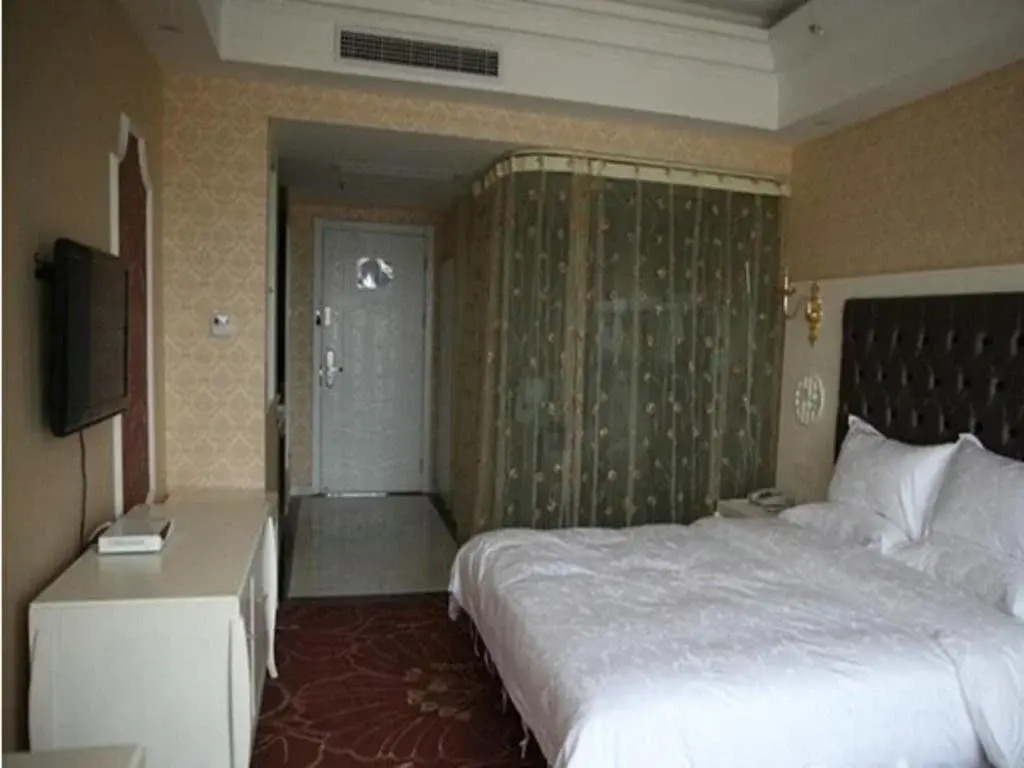Longyuan Hotel