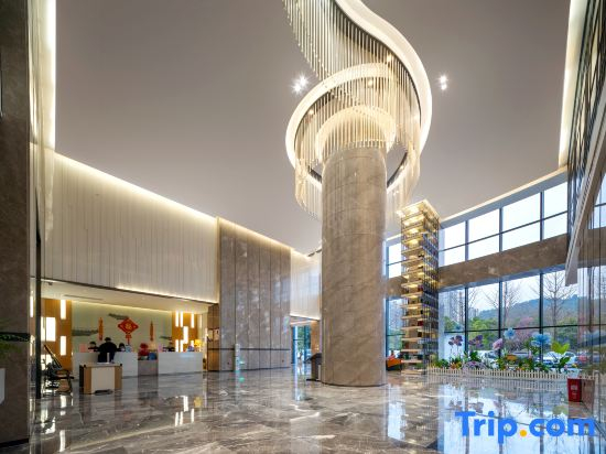 Rongyu International Hotel (Jishhou Municipal Government Ganzhou Ancient City Branch)