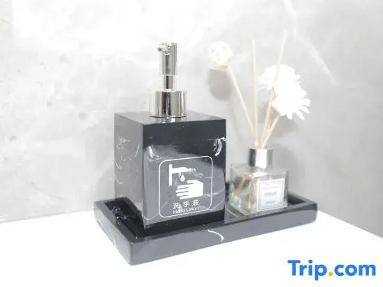 Wei Style Elegant Residence • Ancient City Charm • Chinese Courtyard Elegant Stay