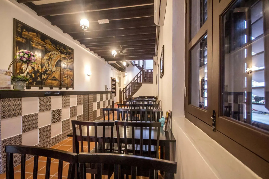 D'Nice Heritage House