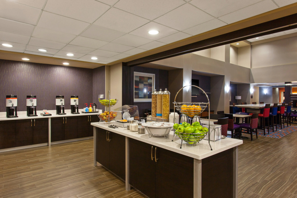 Hampton Inn and Suites Merced