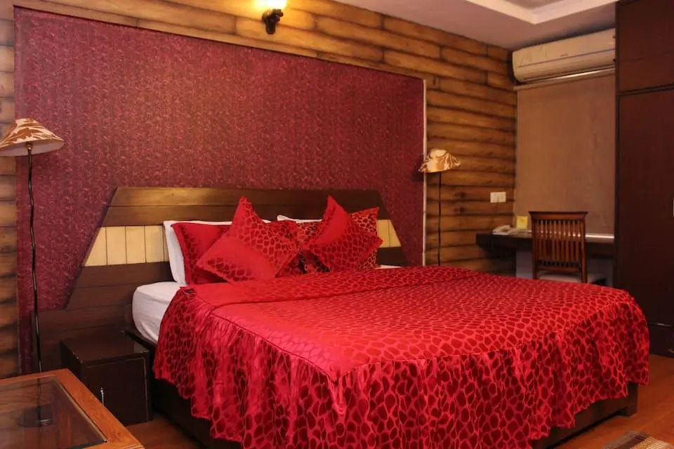 D2M Hotel, Rohtak