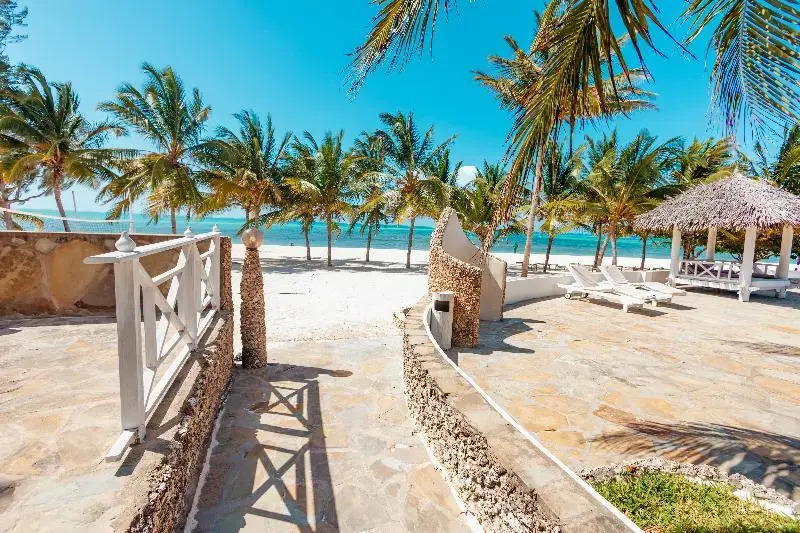 Twiga Beach Resort & Spa