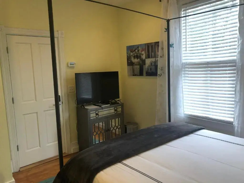 The Inn at 257