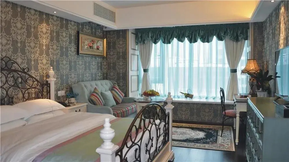 Chengdu Wes Kell Kate The Inn Boutique