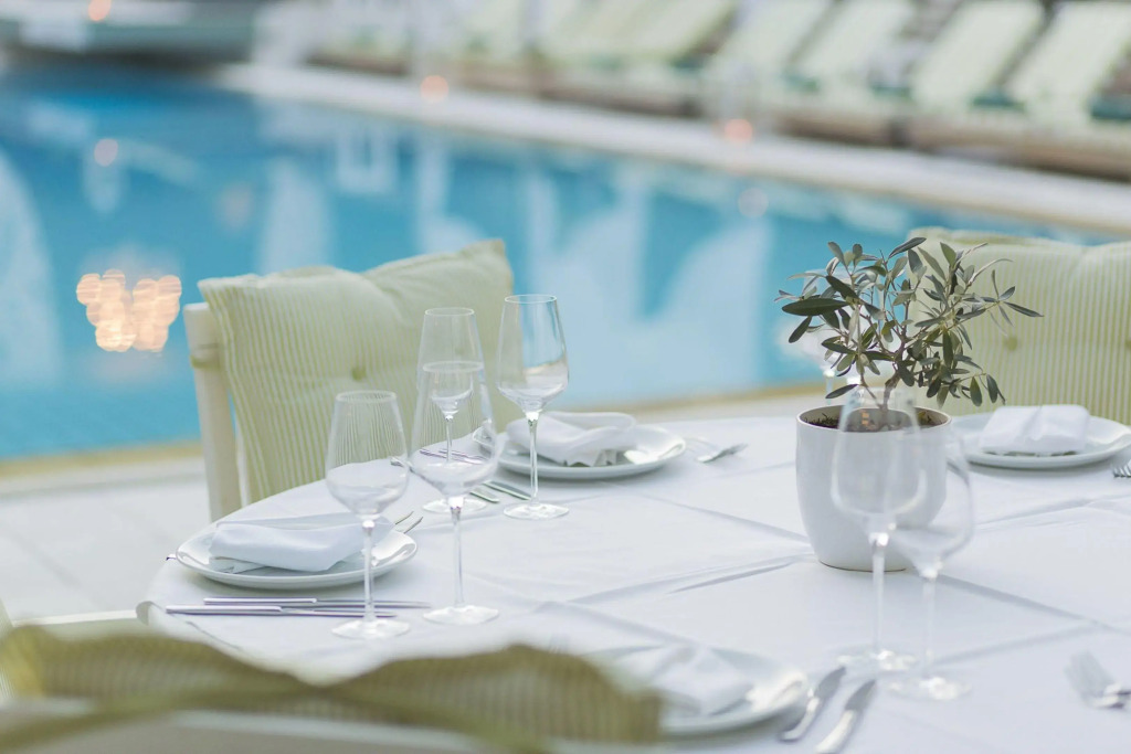 La Piscine Art Hotel, Philian Hotels and Resorts