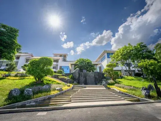 Juchunyuan·Wolong Villa Hotel