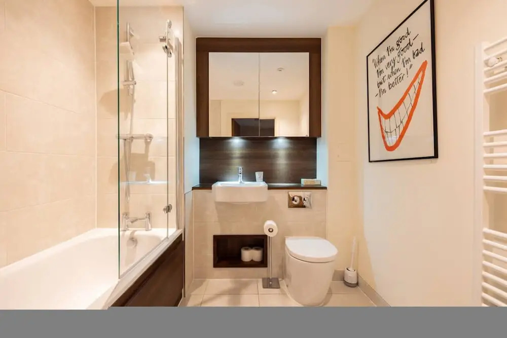 The Call of London 2 Bedroom Flat in Battersea
