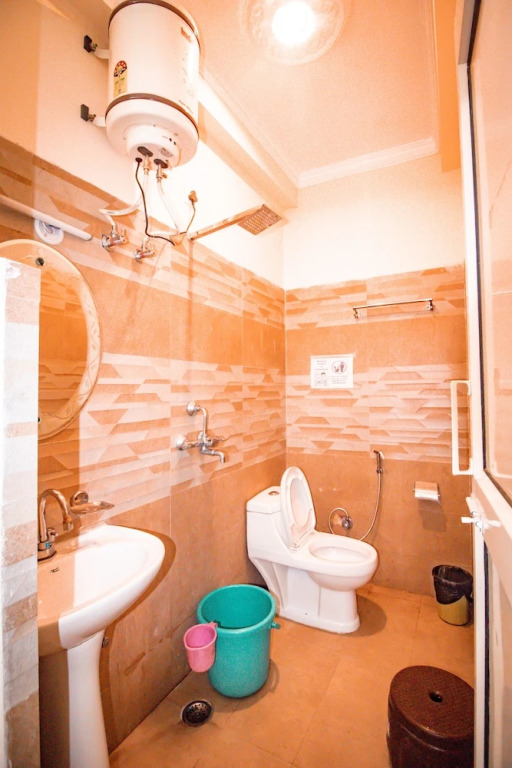 Triple One Hostels And Hotels
