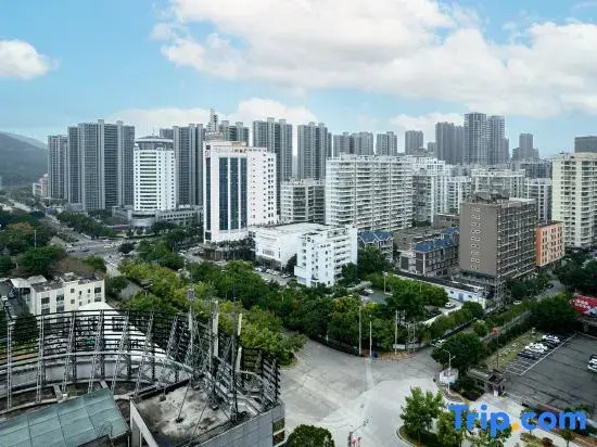 Vienna Hotel (Fuqing  Wanda Plaza)