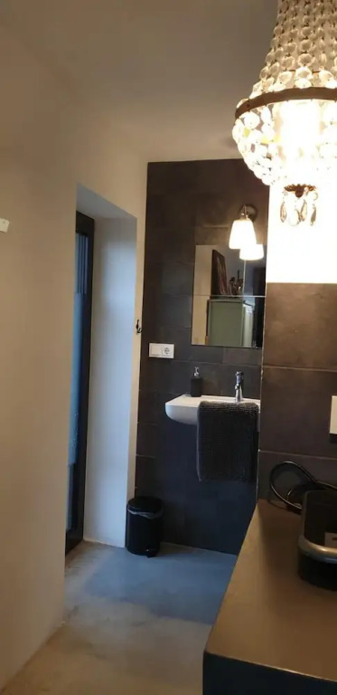 Impeccable Studio in Ouddorp 400m From th