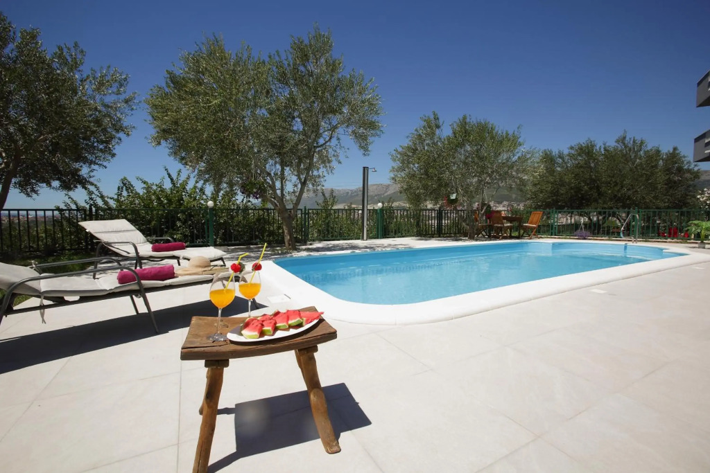 Apartmani Lucante