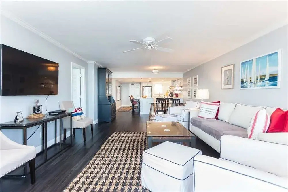 Shores Club 305 - Two Bedroom Condo