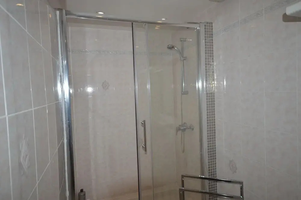 Good Value three- bedroom apartment