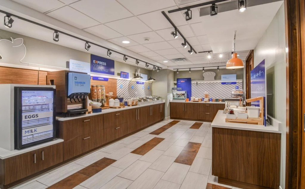 Holiday Inn Express - Fort Walton Beach Central by IHG