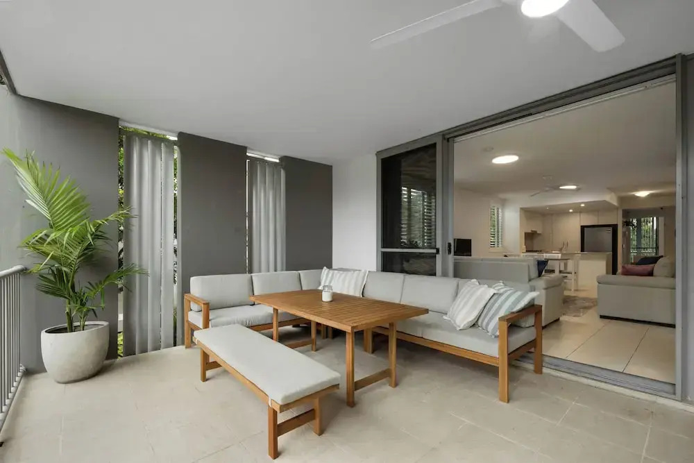 Pool View 3-Bed Oasis in Drift Resort