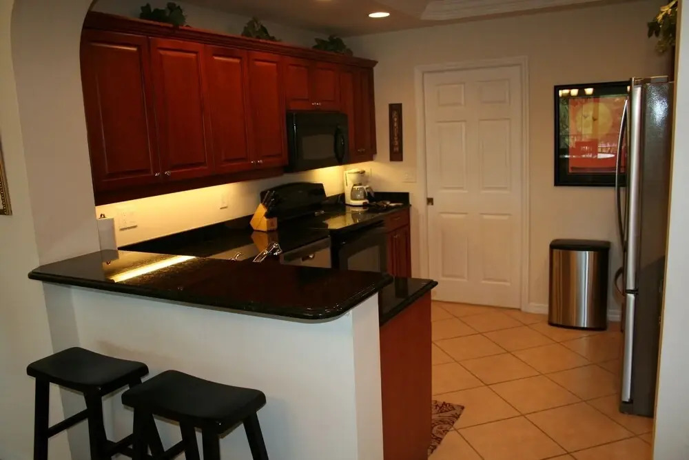 Bella Lago - Beautiful 3 BR Condo - Complex Pool and Fitness Room