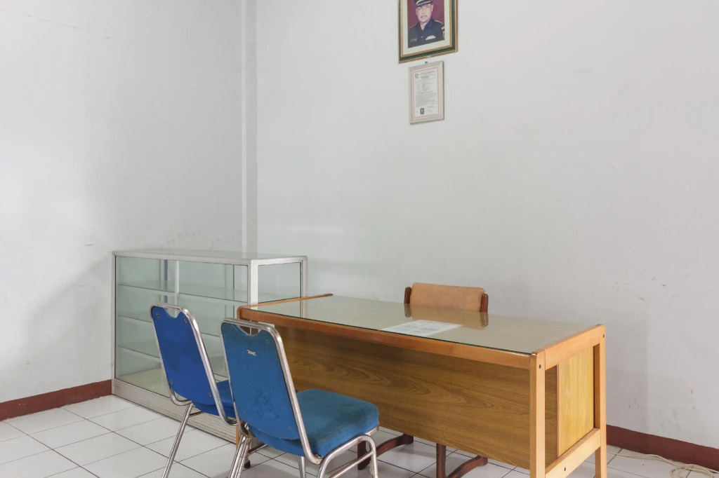KoolKost Syariah near Ayani Mega Mall Pontianak