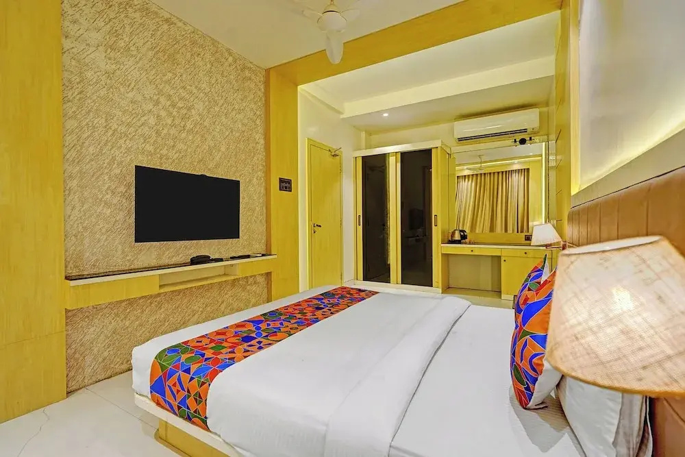 FabHotel KV
