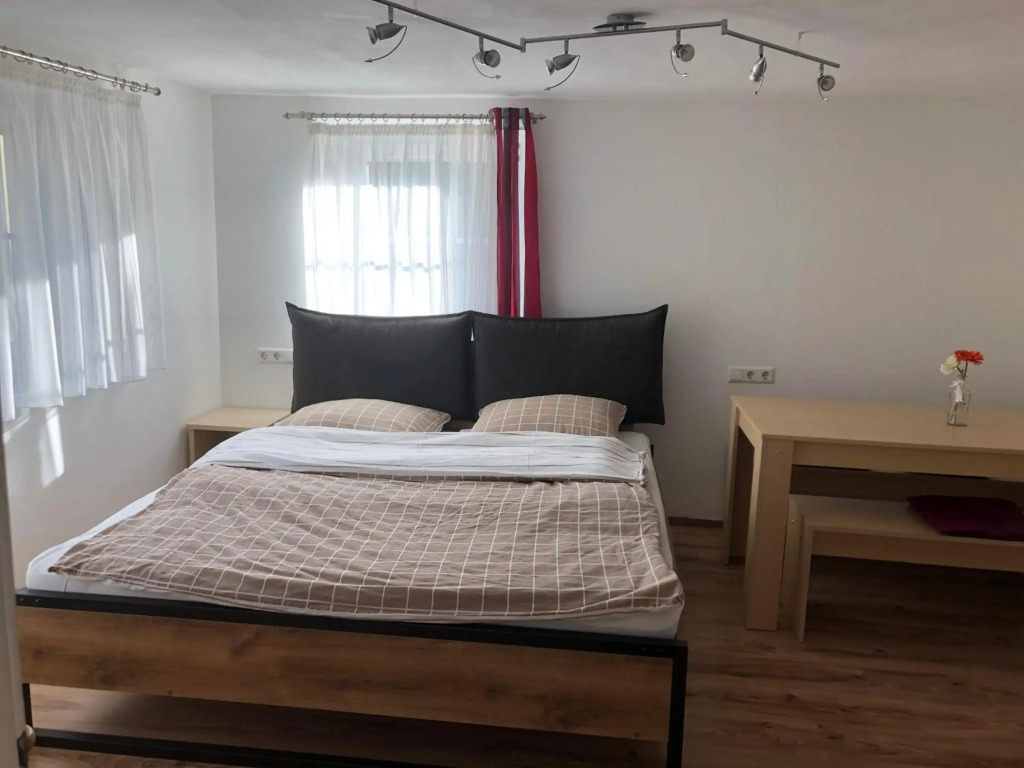 Guest Appartements mit 2 getrennten Schlafzimmern für 4 Personen