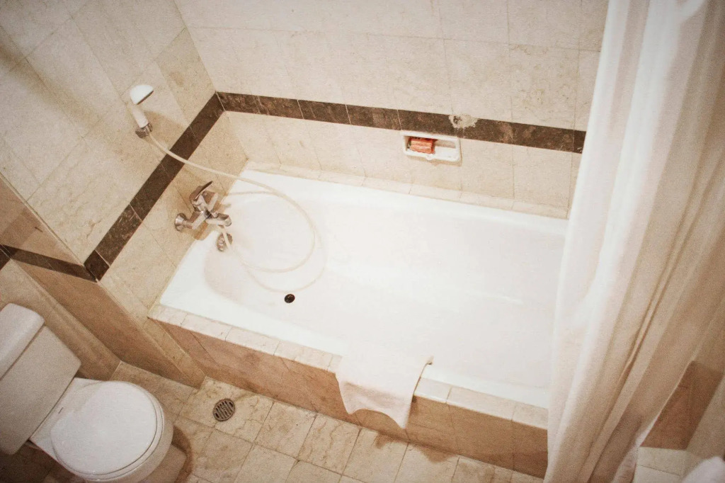 Chandra Residence