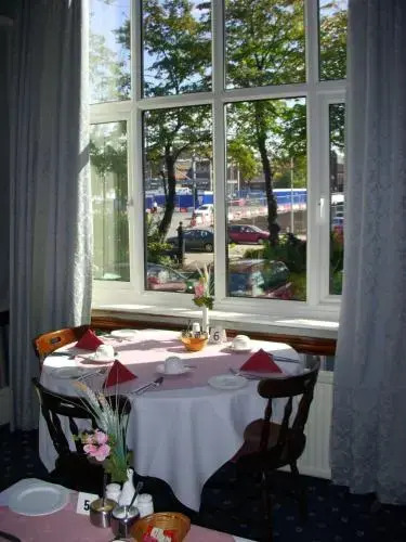 Beaucliffe Hotel