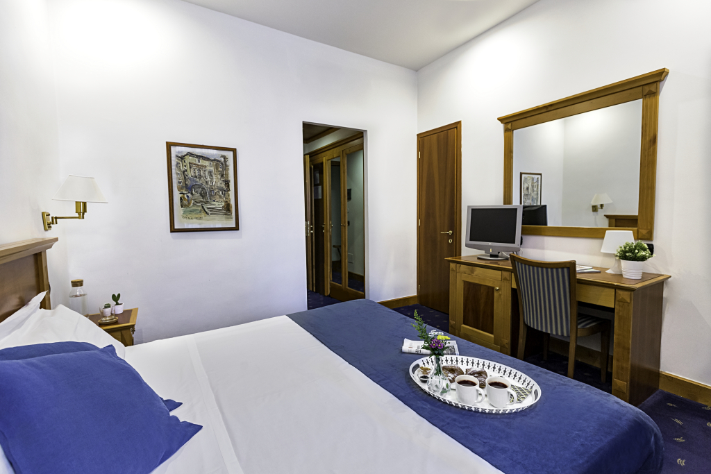 Hotel Diplomatic