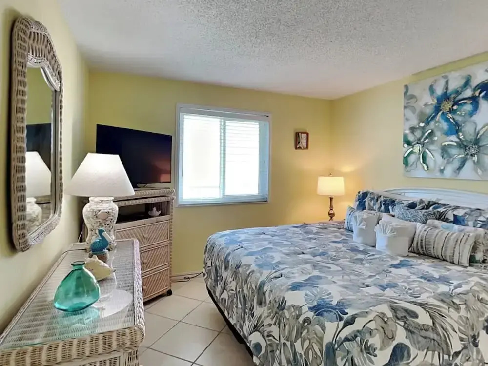 Sea 4 Ever by Distinctive Beach Rentals
