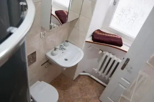 hostelswidnicka24