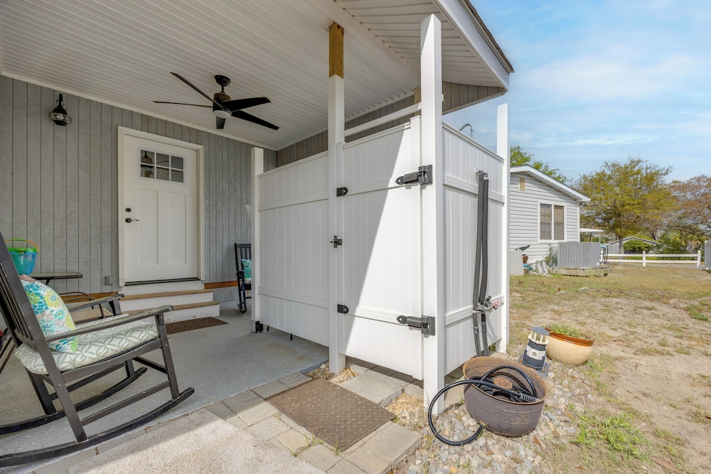 Community Pool & Beach Access: Surfside Beach Home