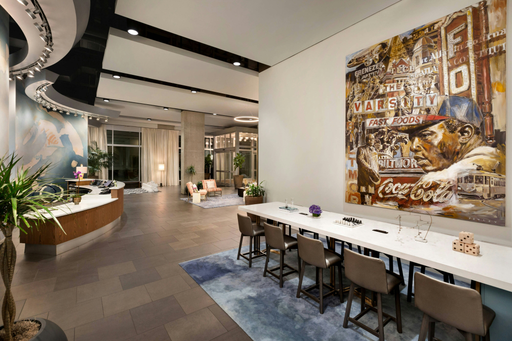 Twelve Midtown, Autograph Collection