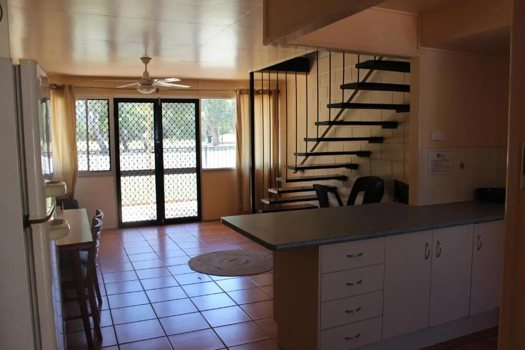Pippies Beachhouse Backpackers