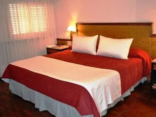 Opera Hotel