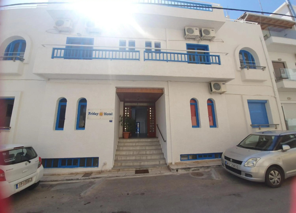 Friday Hotel