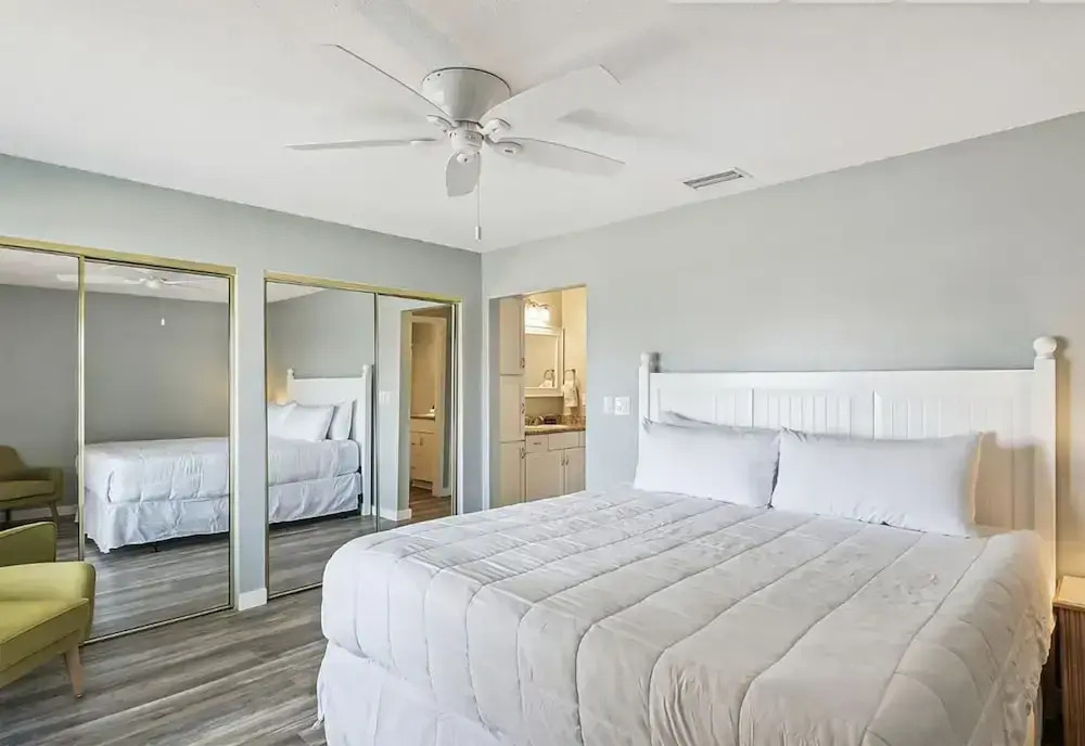 Sandpiper Cove 3202 2 Bedroom Condo by RedAwning