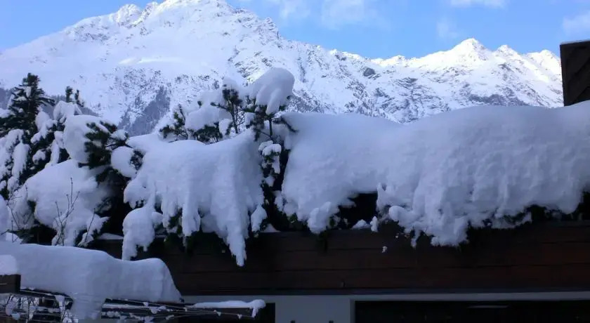 Alpen-Frühstückspension Familie Höfler