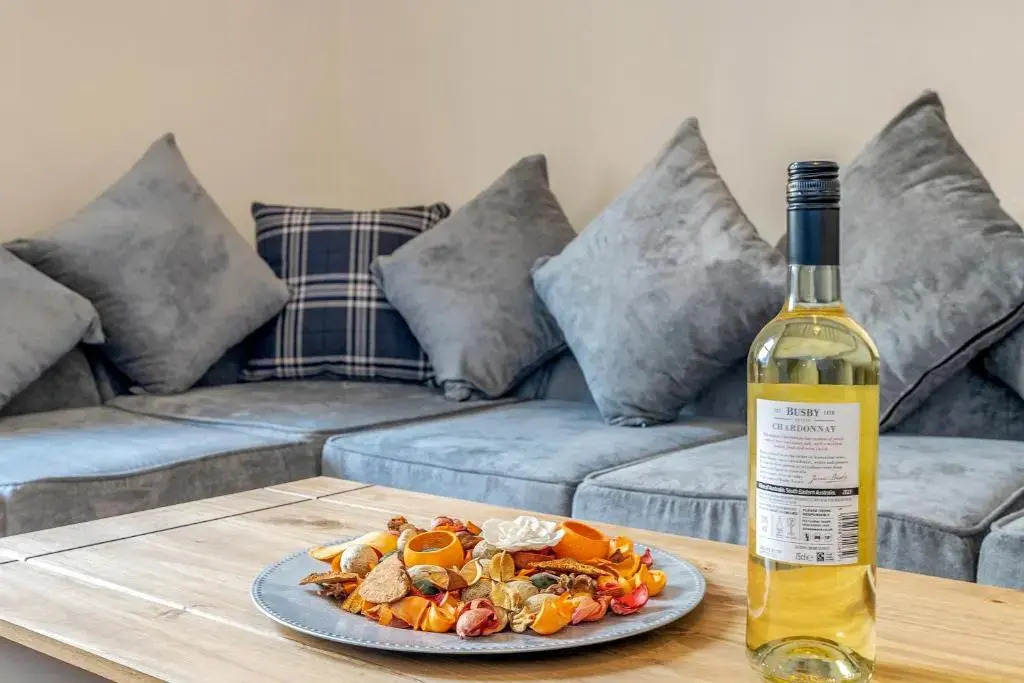 Edinburgh City Centre Jasmine Apartment -SLEEPS 7