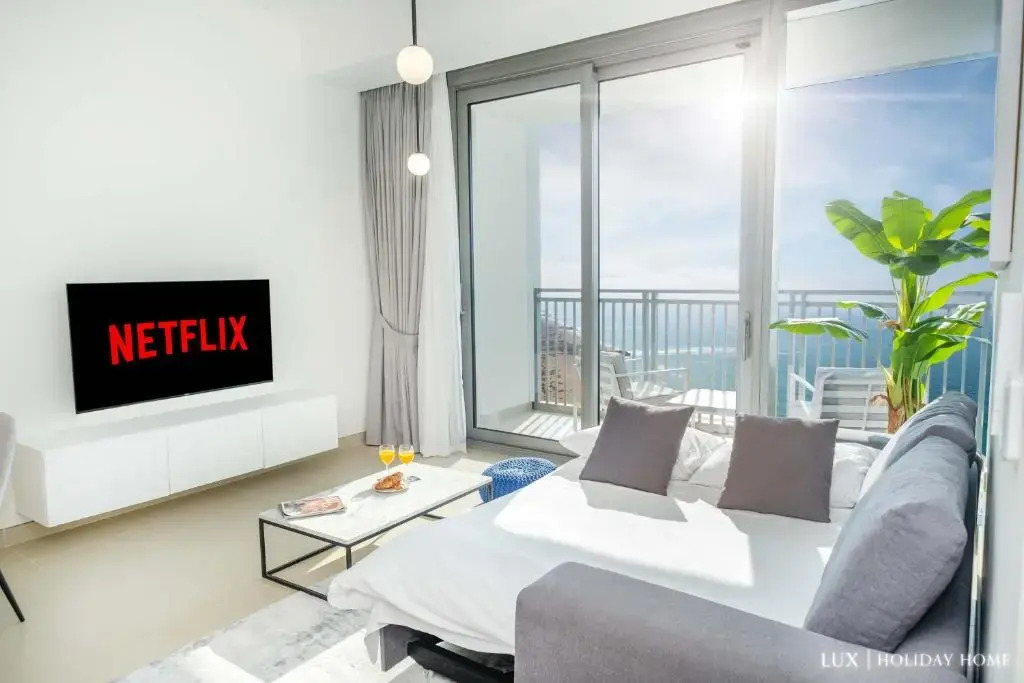 LUX 52 42 Deluxe Island view suite