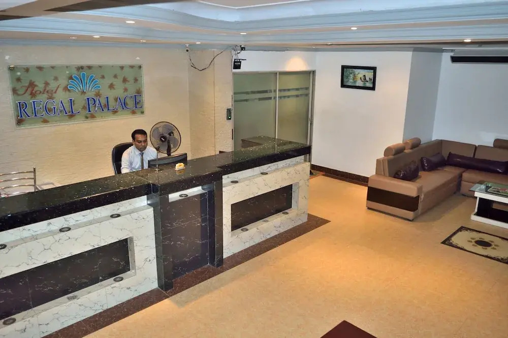Hotel Regal Palace