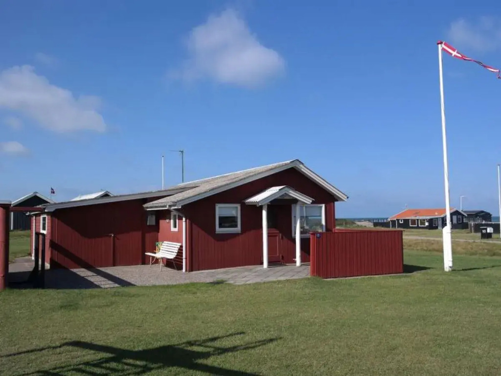 "Helgard" - 85m from the sea in NW Jutland