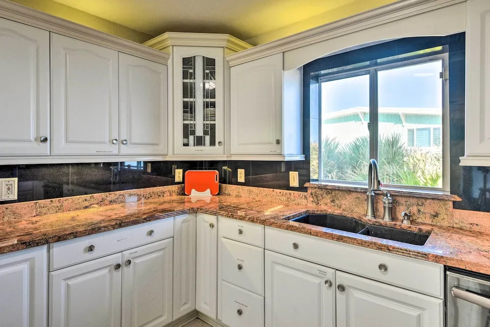 Flagler Beach Oceanfront Haven w/ Hot Tub