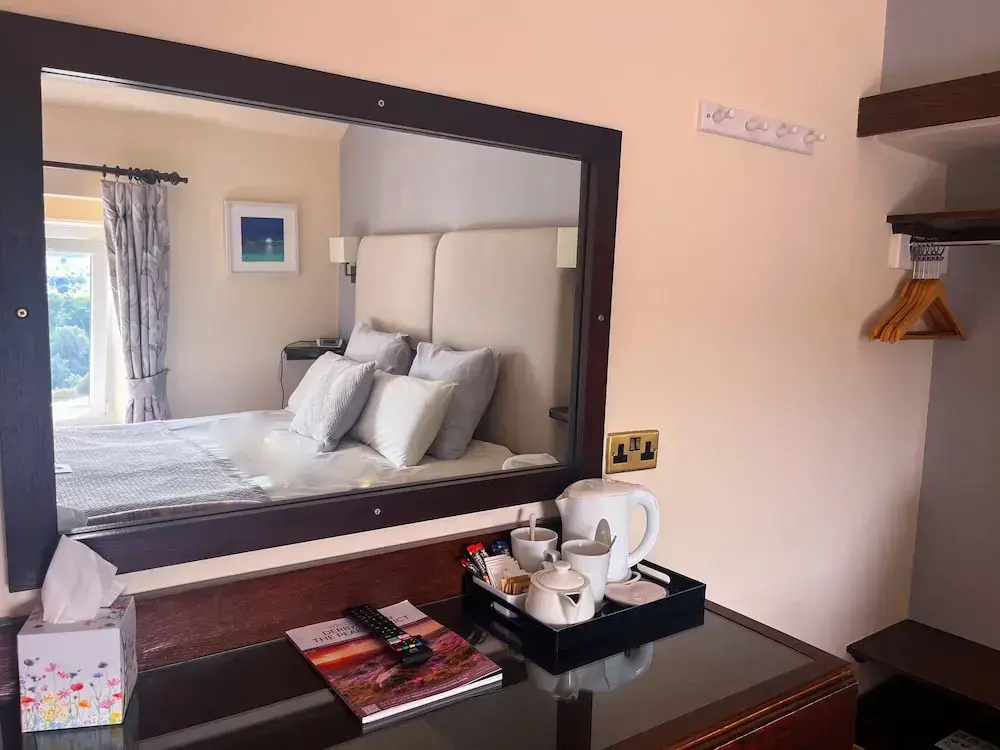 Lathkil Hotel