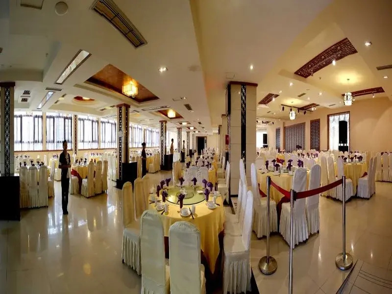 Huaxi Fishing Port Hotel