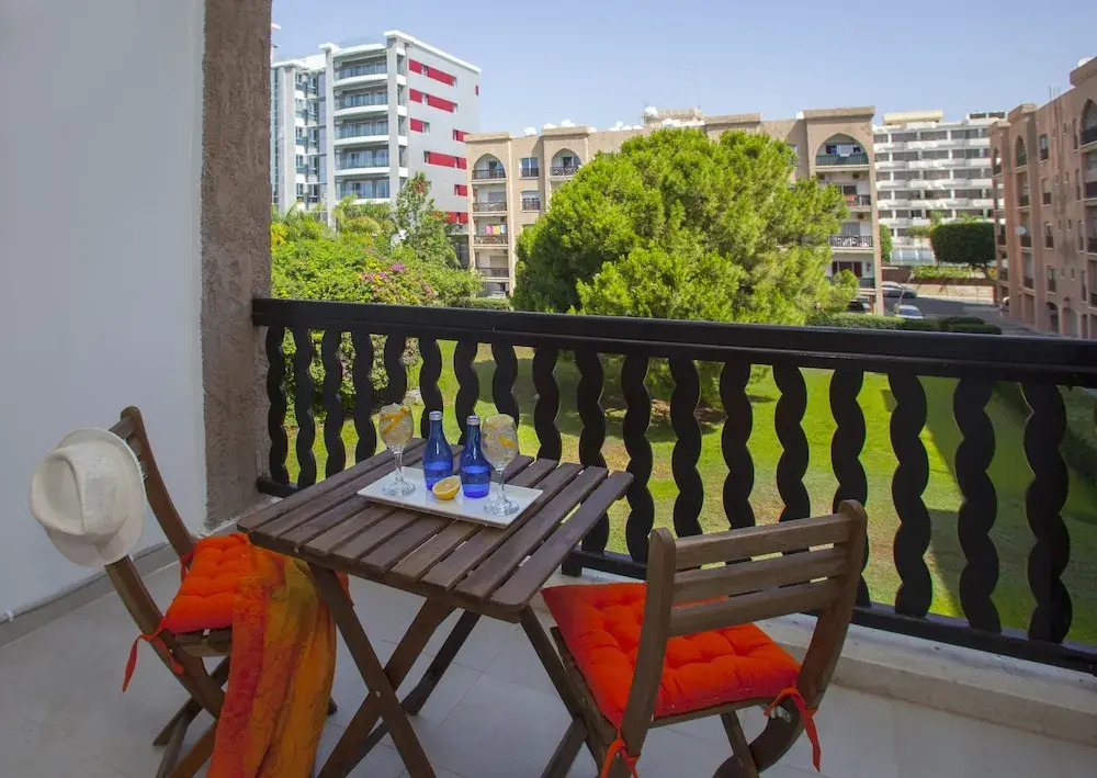 Castle Holiday Apartments