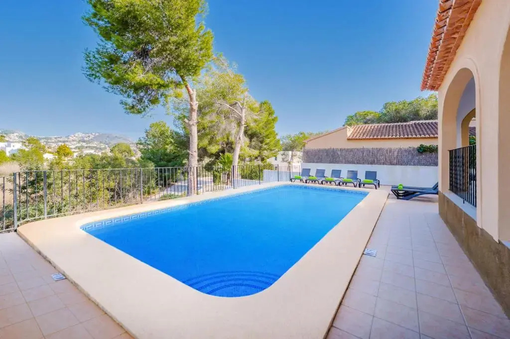 3384 Villa Astret